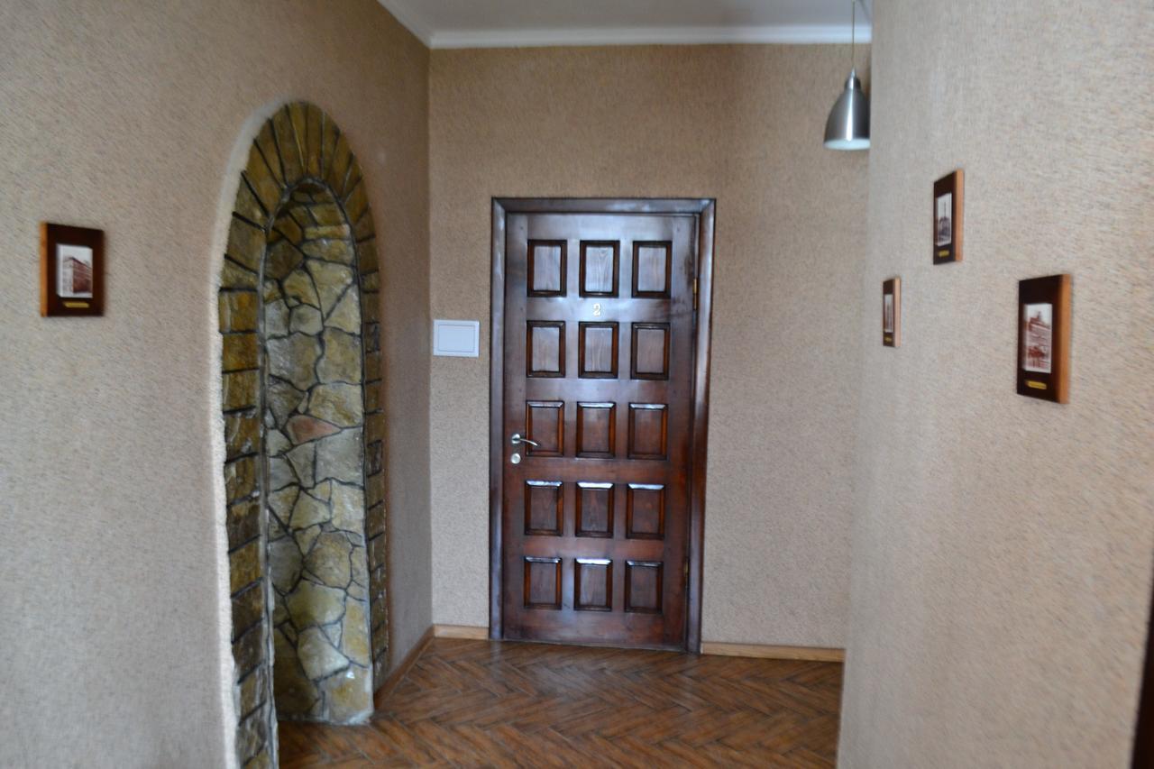 Kalina Motel Chernivtsi Exterior photo